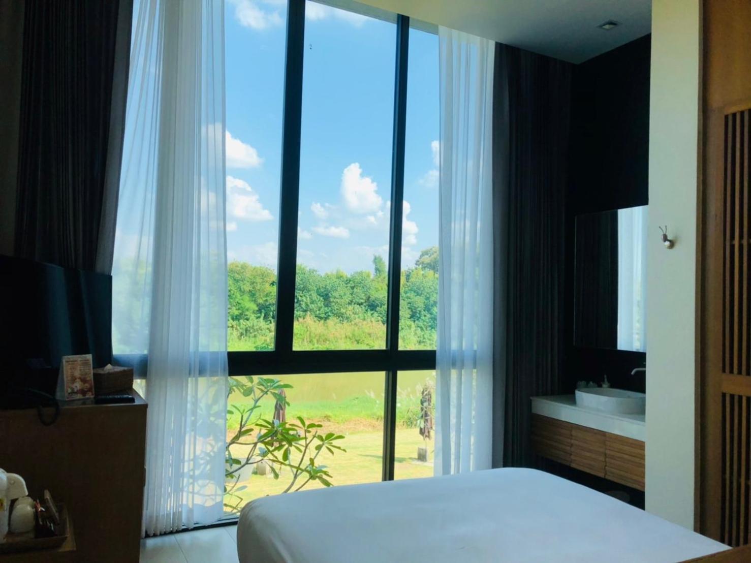 Zensala Riverpark Resort Chiang Mai Exteriör bild