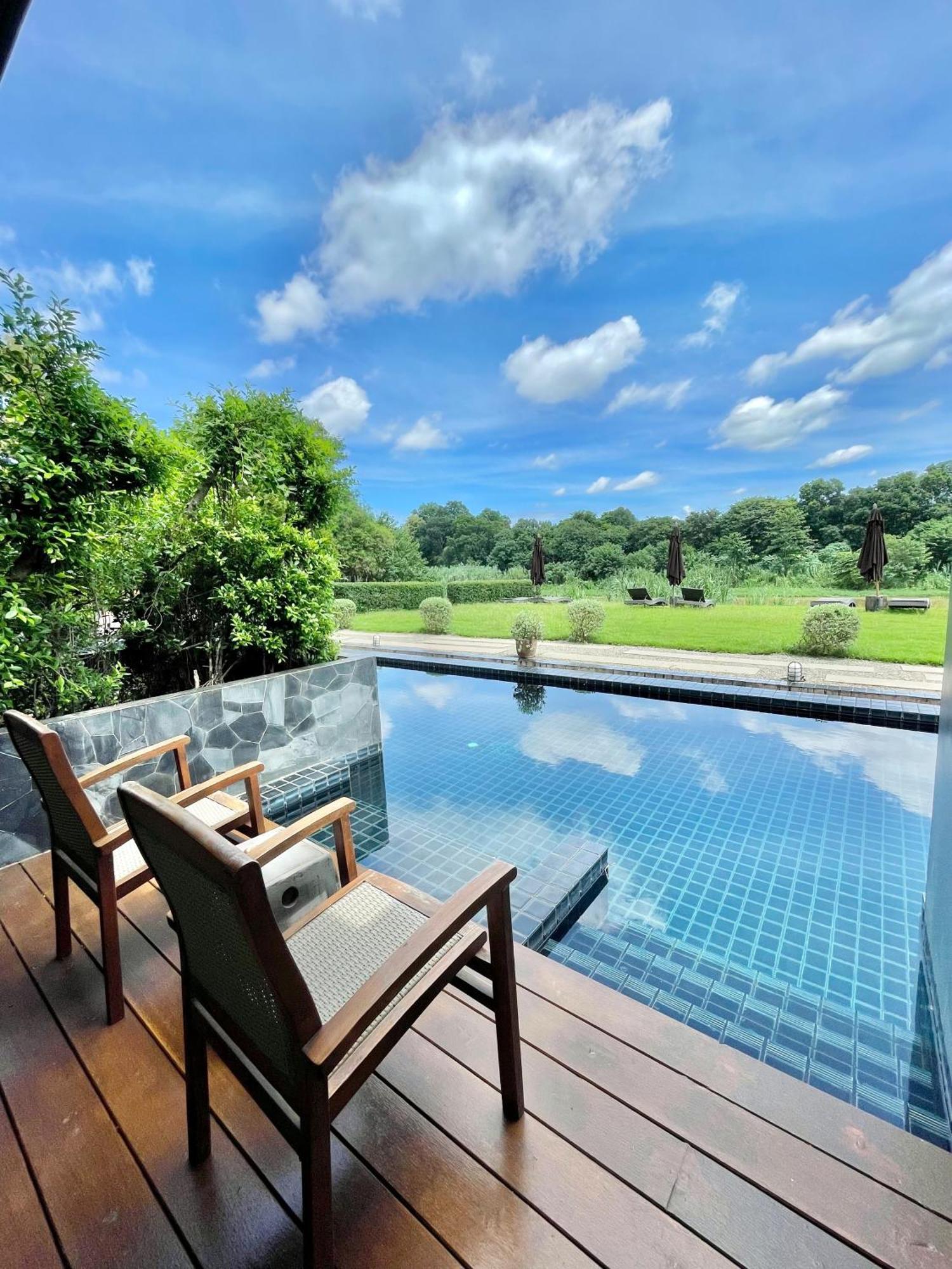 Zensala Riverpark Resort Chiang Mai Exteriör bild